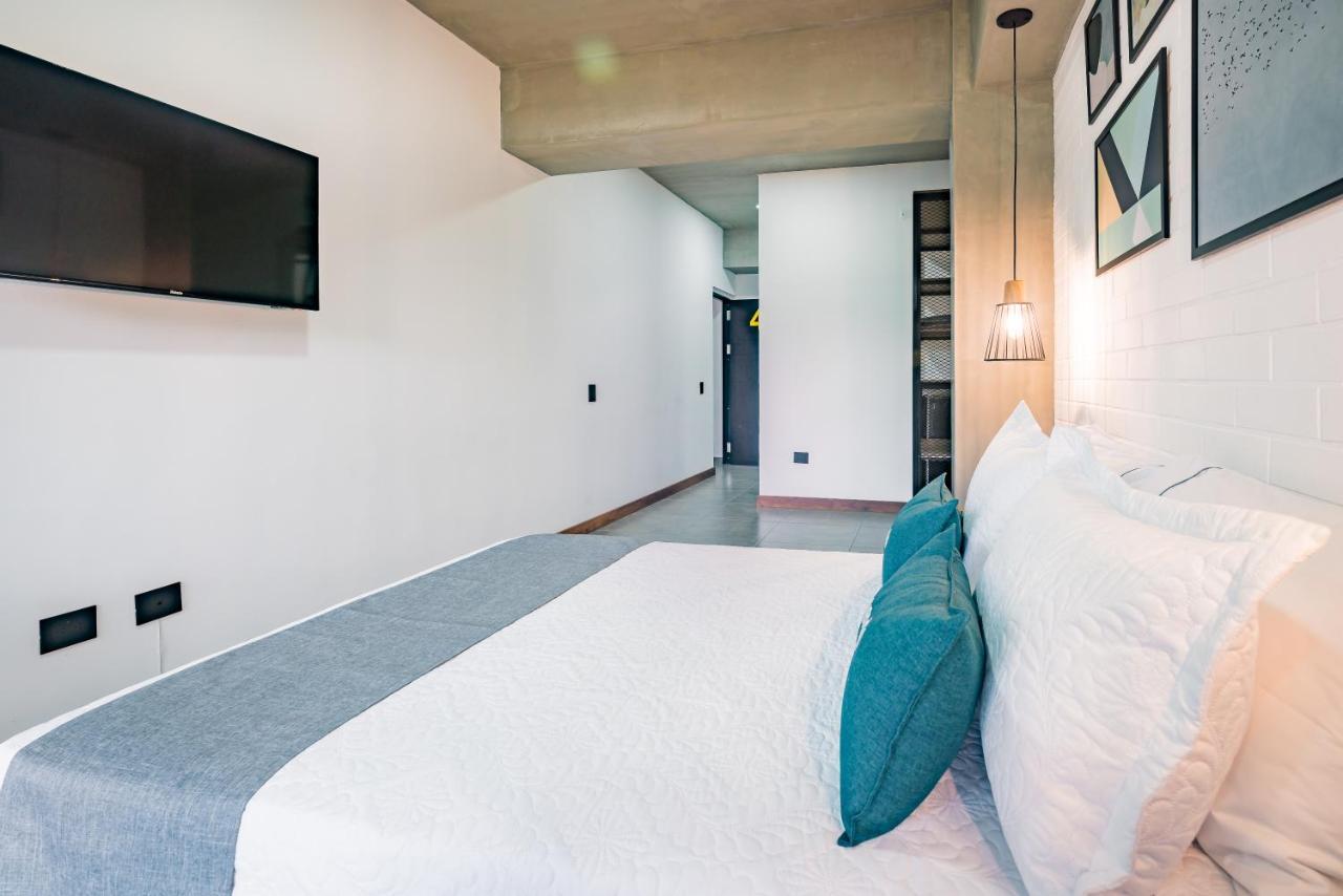 Loft 32 Medellin Living Aparthotel Екстериор снимка