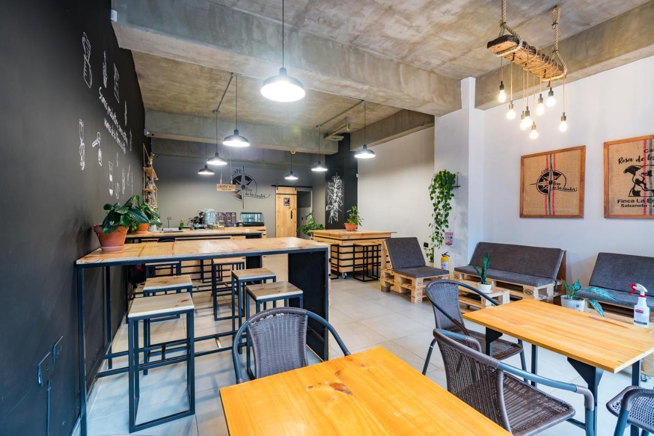 Loft 32 Medellin Living Aparthotel Екстериор снимка